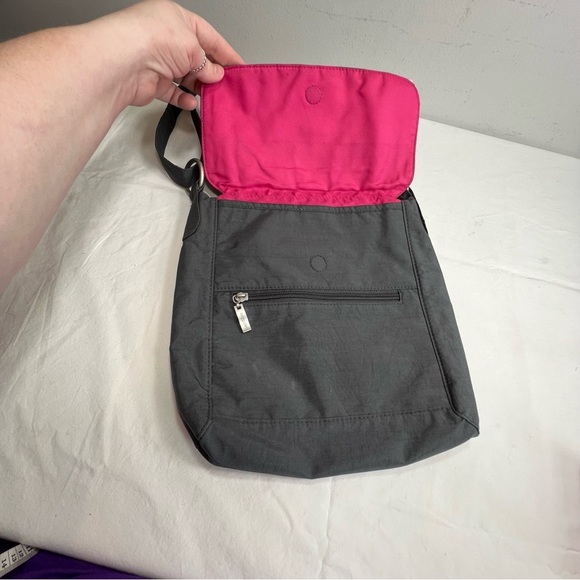 Baggallini gray town crossbody bag purse - Picture 2 of 6
